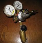 Veriflo Regulator with Pressure Gauge, left view