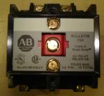 Allen Bradley Control Relay Type P 700-P000A1 top view